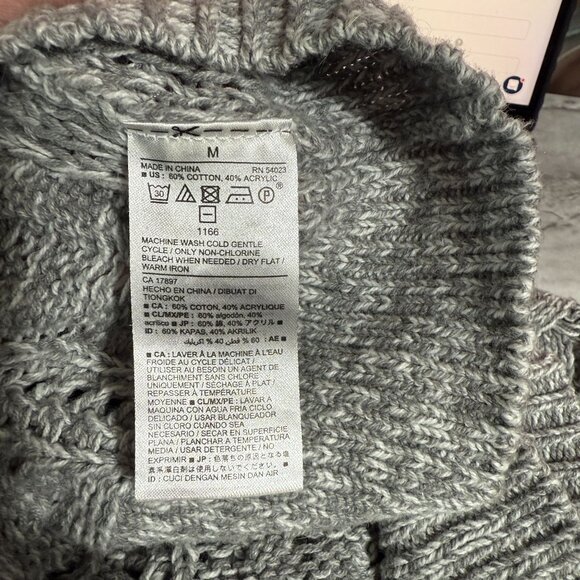 Old Navy Soft Cable Knit Open Cardigan Womens Medium Gray Winter Fall Comfort - Picture 9 of 9